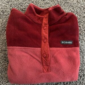 Columbia Pullover - Women’s Medium